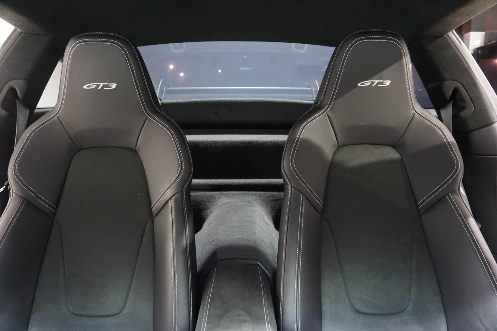 Porsche 911 4.0 992 GT3 PDK Euro 6 2dr